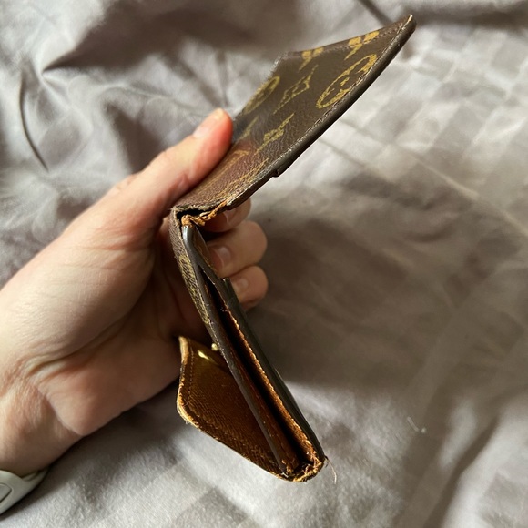 SOLD ON IG MOVEDBYMAVEN - Picture 4 of 8